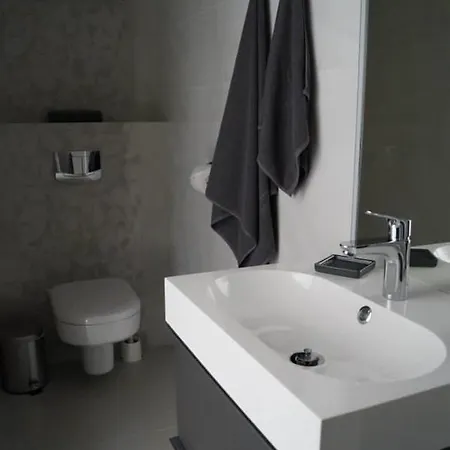 Goscinne Dom 3* Frombork